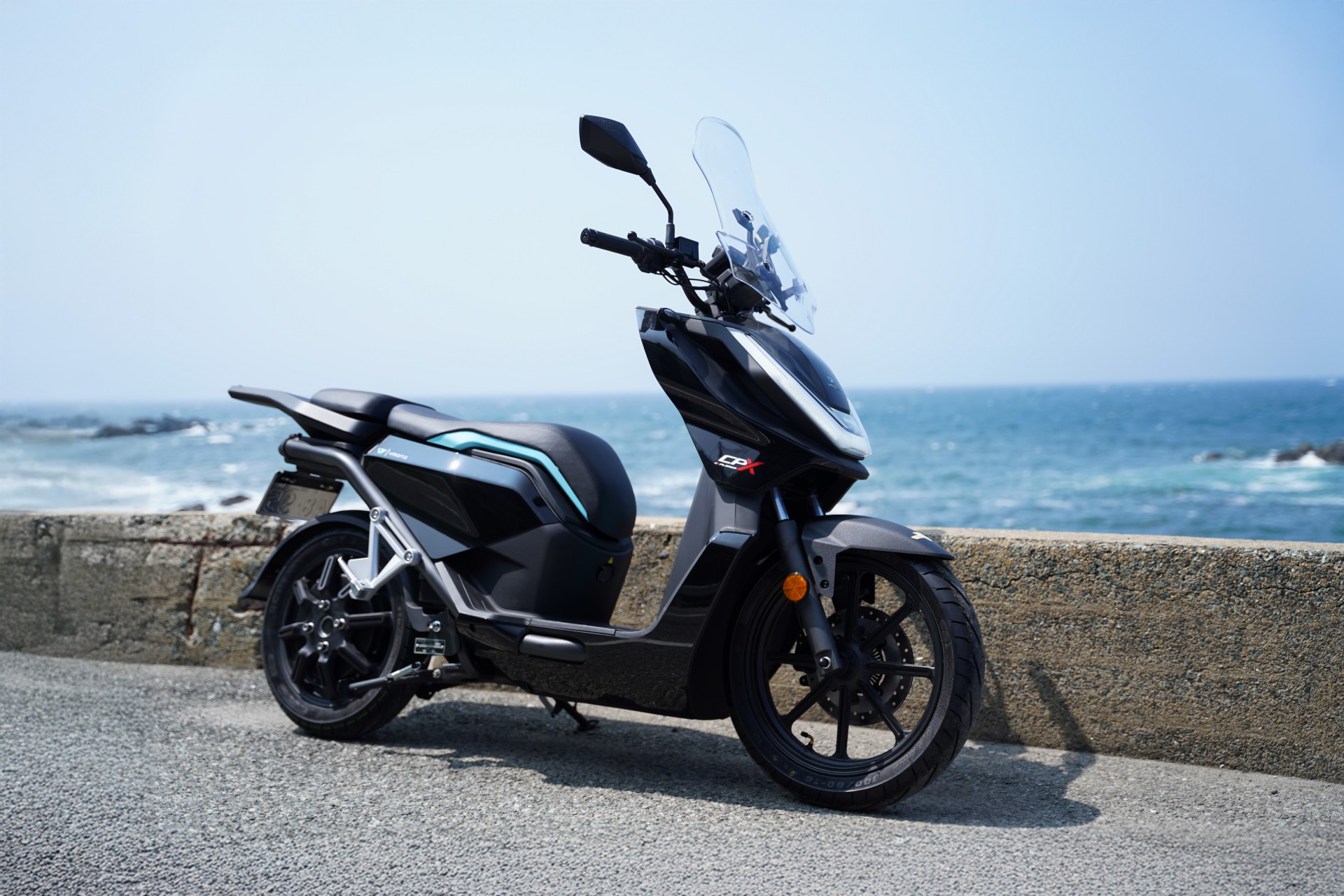 C Px Explorer Battery 74 V