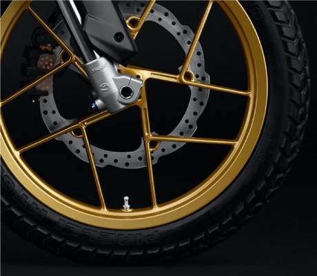 PirelliMT-60のタイヤ